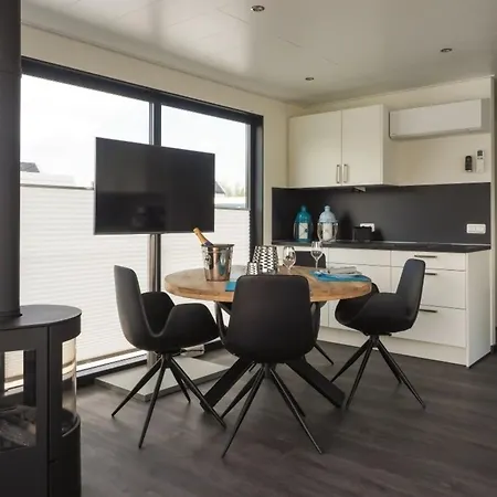 Hausboot Krosse Krabbe - Lp6 Botel *